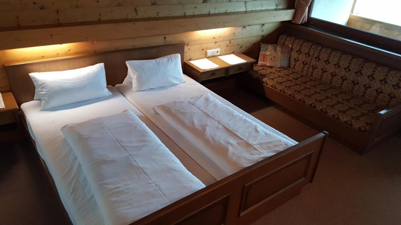 Gasthof Hotel Ifenblick Sibratsgfall ภายนอก รูปภาพ